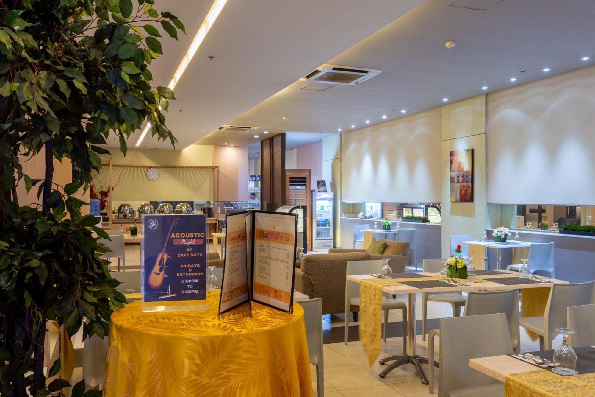 La Breza Hotel Quezon City Eksteriør billede