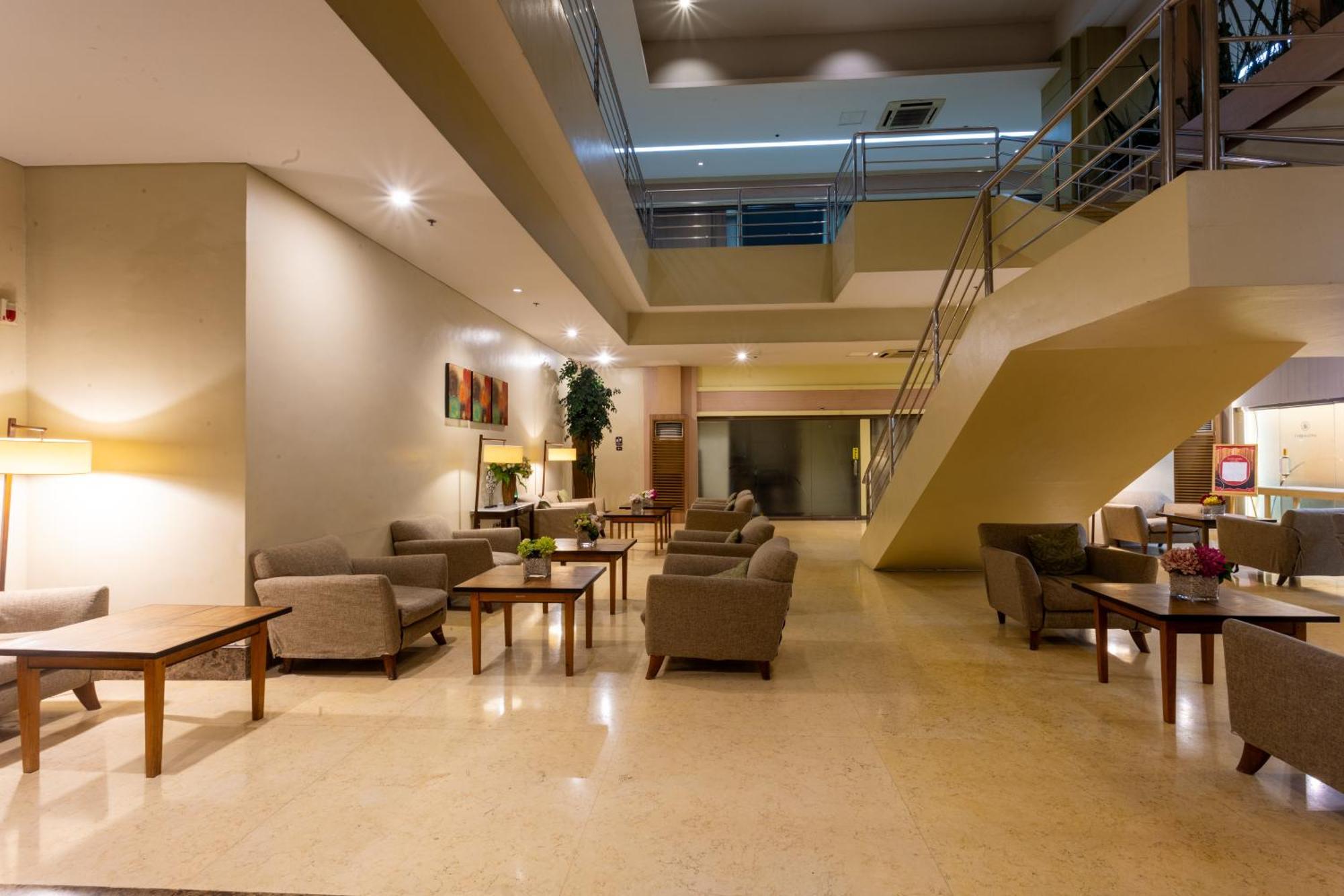 La Breza Hotel Quezon City Eksteriør billede