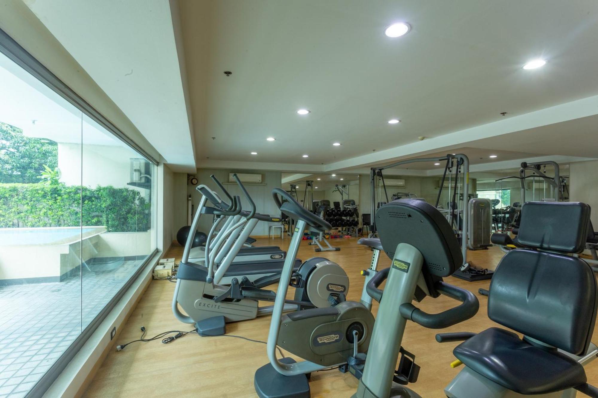 La Breza Hotel Quezon City Eksteriør billede