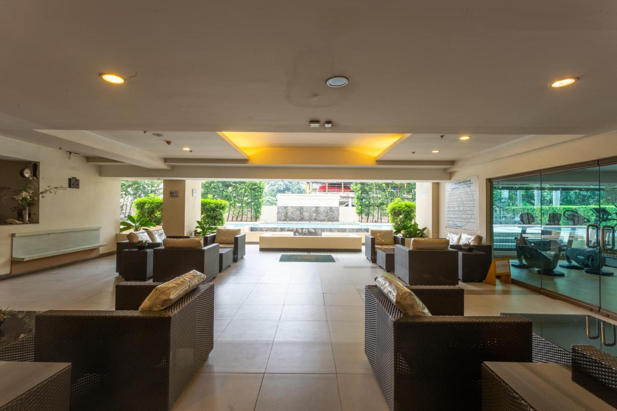 La Breza Hotel Quezon City Eksteriør billede
